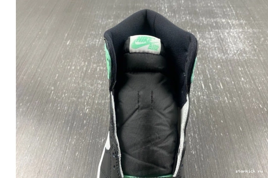 DZ5485-130 OG  DZ5485-130 Glow” “Green High Air Jordan 1 0918